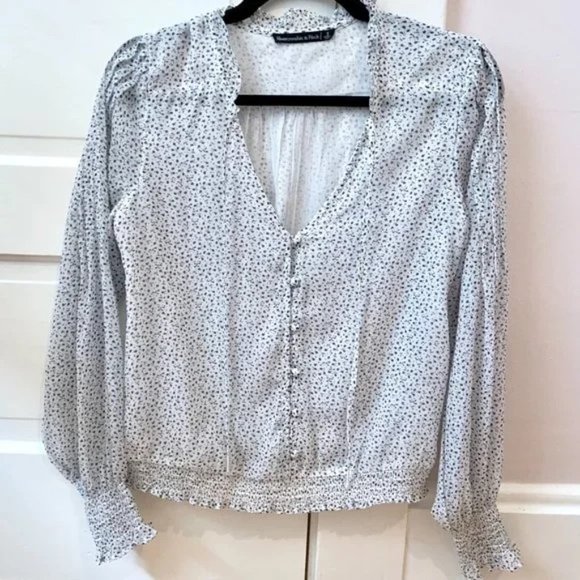 Abercrombie & Fitch Long Sleeve Top Size Small - Picture 4 of 4